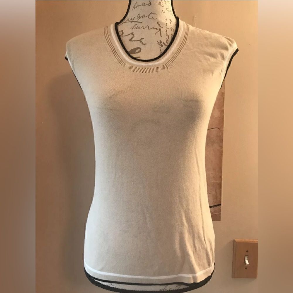 MAGASCHONI Women's Beige Sleeveless Sweater Top Blouse Shirt - Size Medium M
